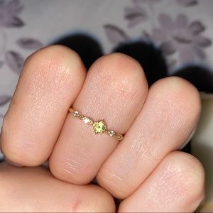 14k Gold Peridot Ring Size 5